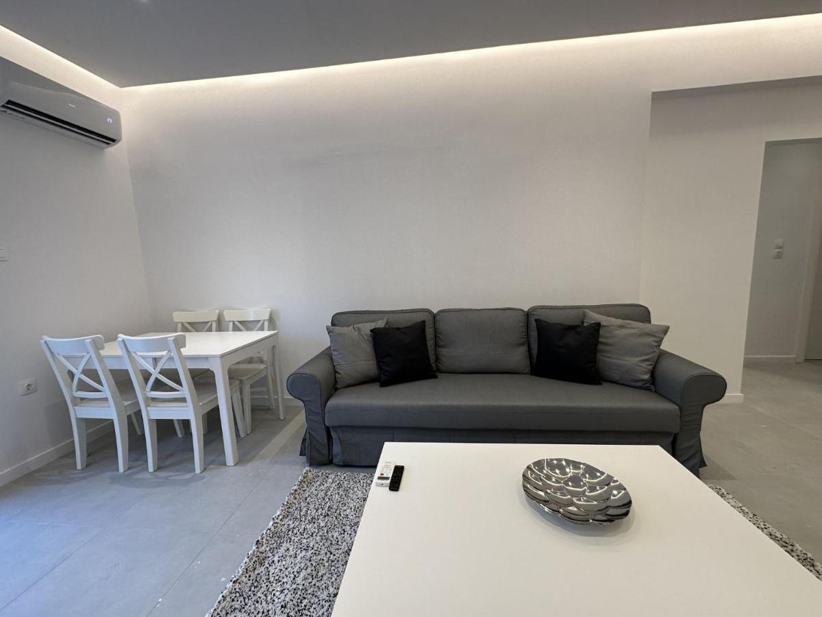 Comfy Apartment In Nea Smirni เอเธนส์ ภายนอก รูปภาพ